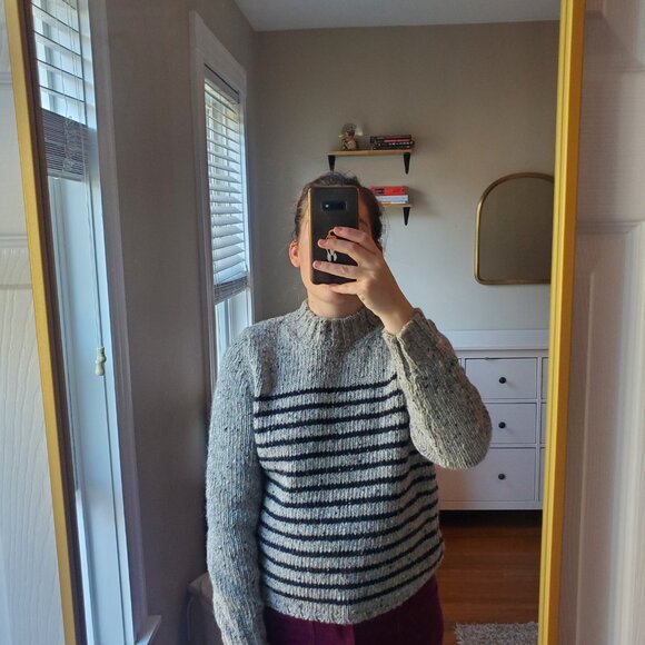 McConnell Irish Sweater - Picture 5 of 12